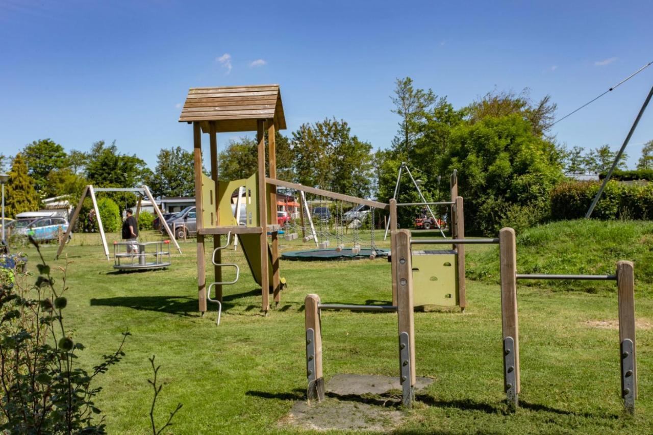 Villa Aan 'T Wiel Op Recreatiepark De Wielen Сінт-Мартен Екстер'єр фото